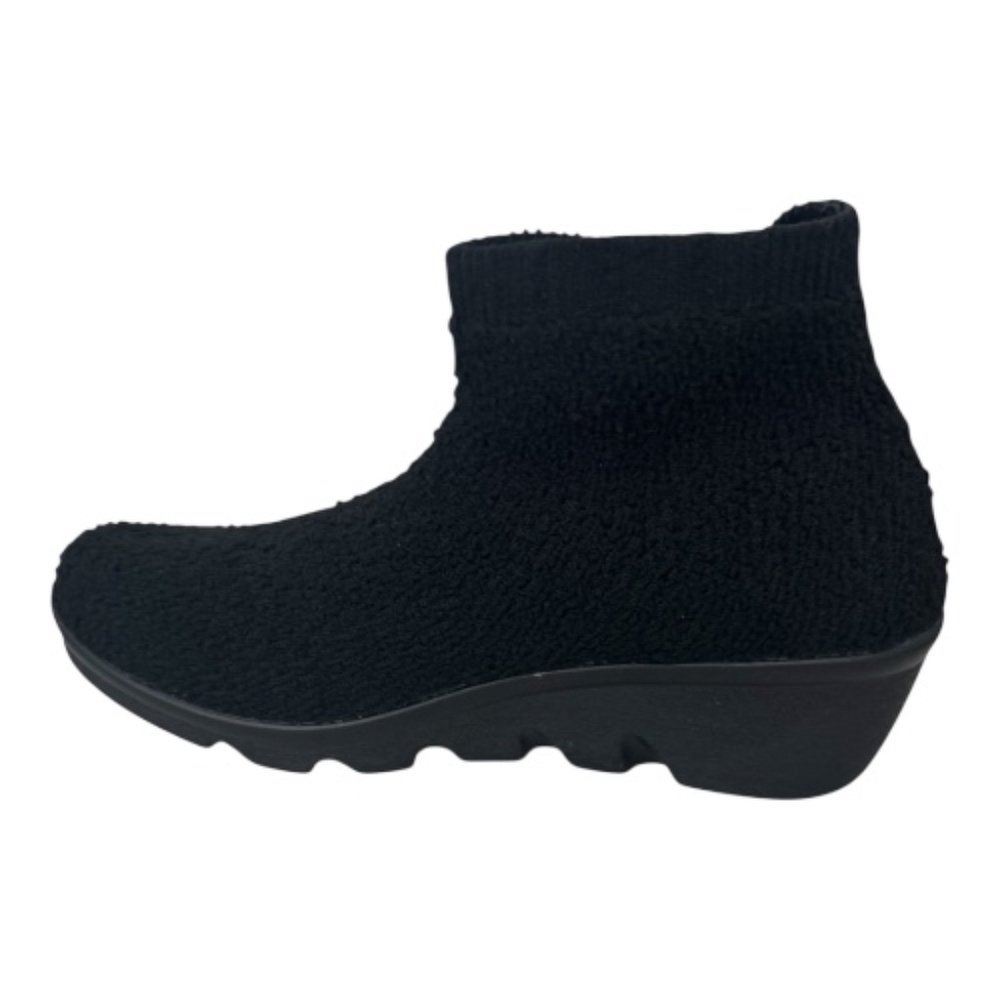 Bernie Mev Camryn Black Chenille Wedge Bootie Women’s Comfort Ankle - NWB - Picture 5 of 7